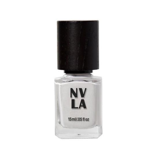 NVLA nail polis Zoom Gloom gray white